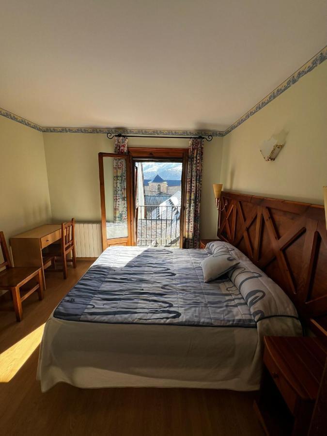 Casa Pelentos Sandiniés Buitenkant foto